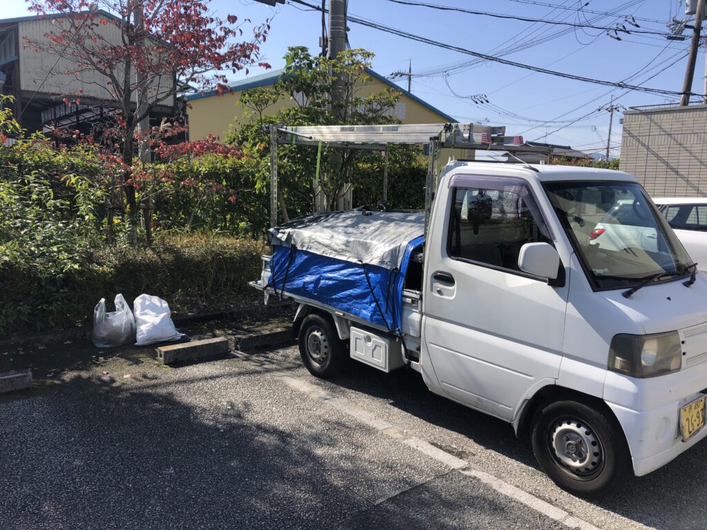 和歌山県橋本地方合同庁舎蜂駆除風景その3